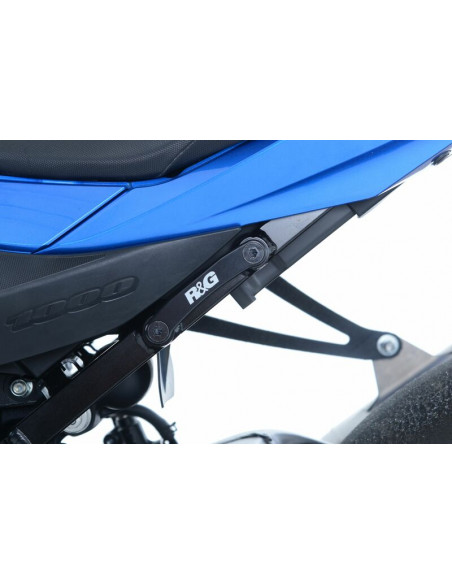 Cache-orifice repose-pieds arrière R&G RACING gauche type origine - noir Kawasaki Ninja 250/300