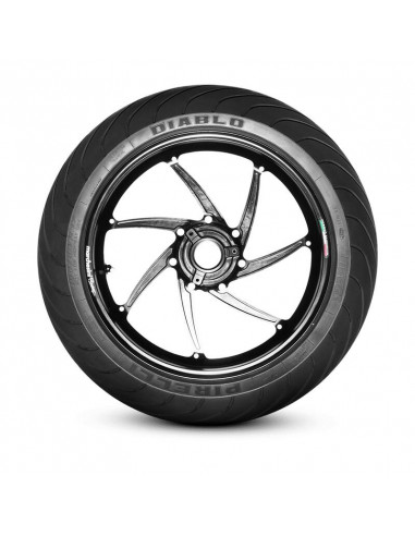 Pneu PIRELLI Diablo Wet 200/60 R 17 NHS TL