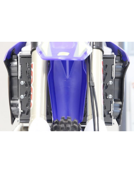 Protection de radiateur AXP Xtrem noir - Sherco