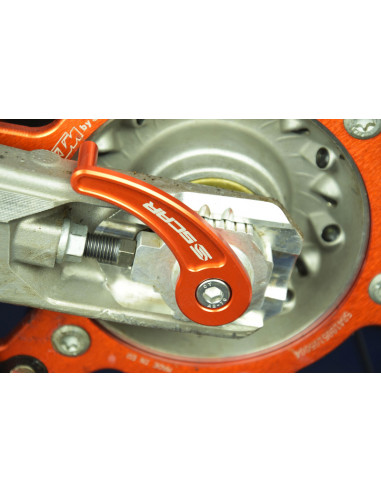 Tire-axe arrière SCAR orange